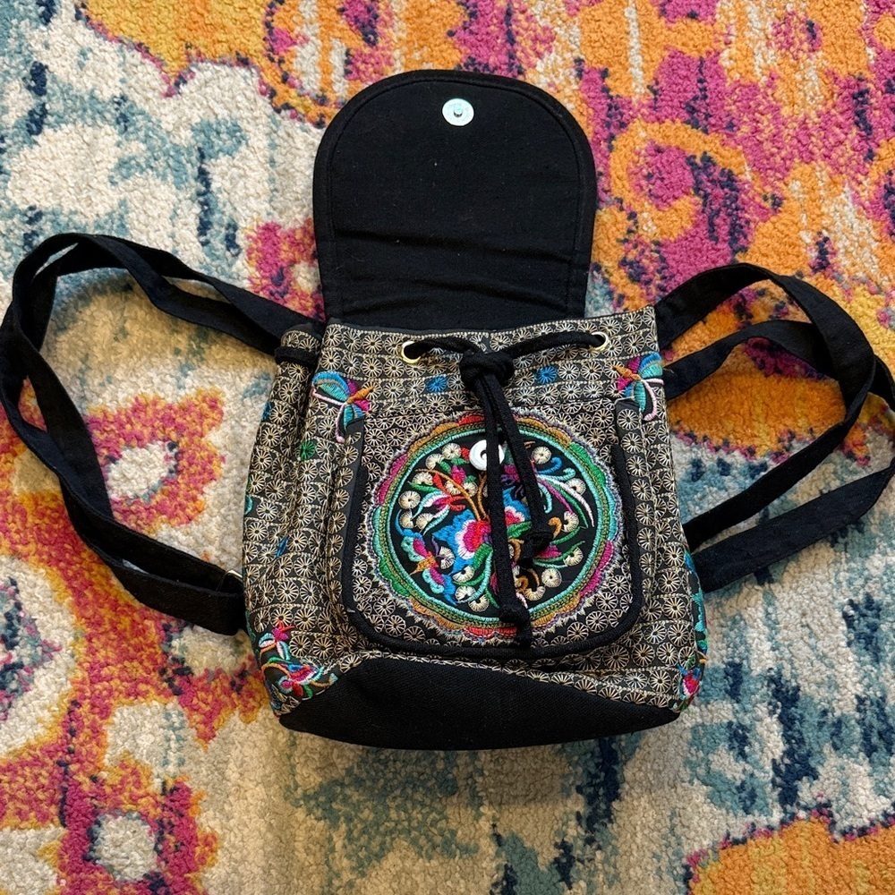 Black and Multicolor Embroidered Backpack - Picture 4 of 6
